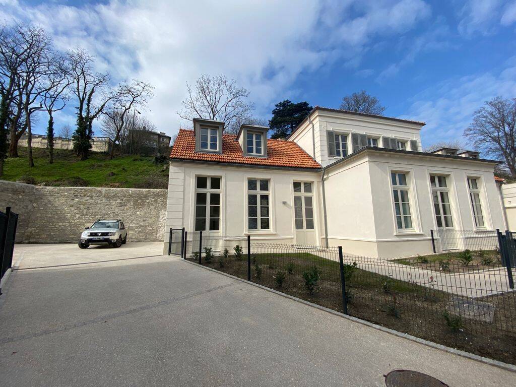 Maison 5 pièces 115 m² · à Le Pecq · 115 m² · 3 300 €/mois