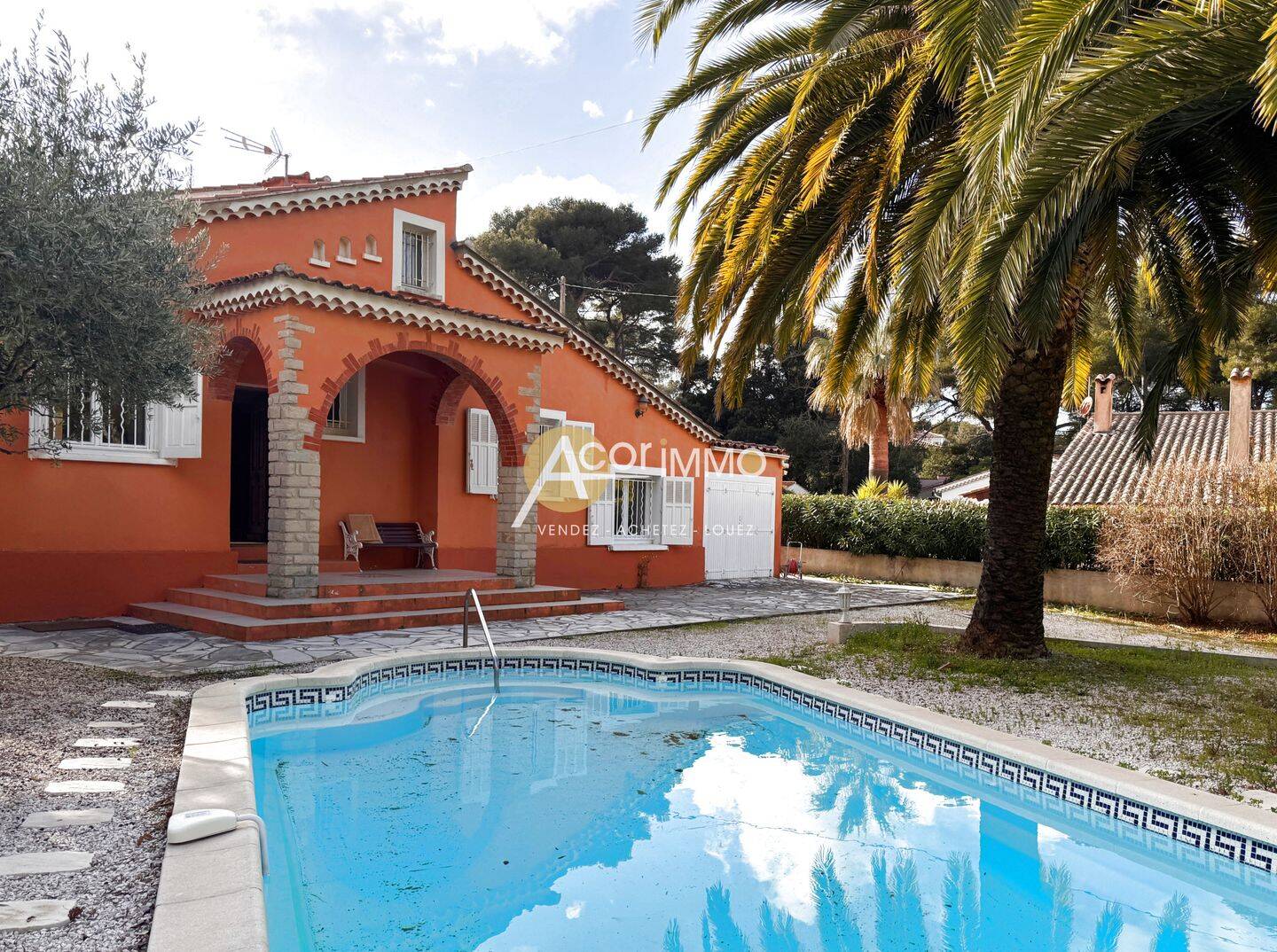 Maison 5 pièces 148 m² · à Six-Fours-les-Plages · 148 m² · 799 000 €