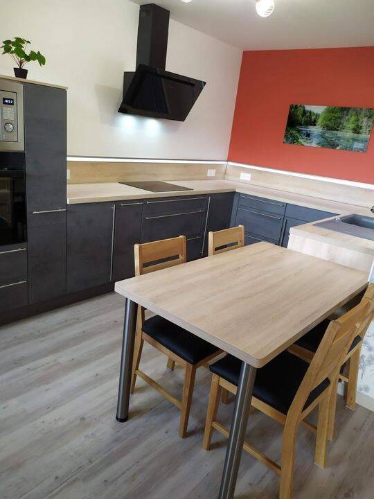 Appartement 2 pièces 55 m² · à Lons-le-Saunier · 55 m² · 980 €
