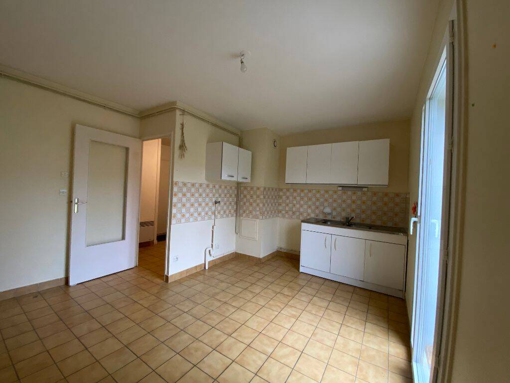 Maison 4 pièces 89 m² · à Rignieux-le-Franc · 88,7 m² · 1 156 €