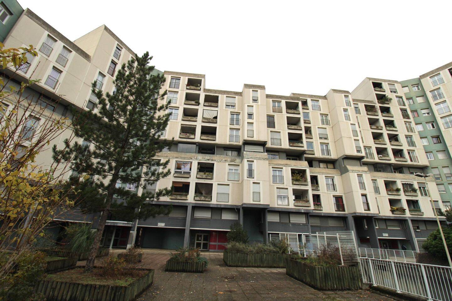 Appartement 4 pièces 85 m² · à Échirolles · 85 m² · 83 000 €