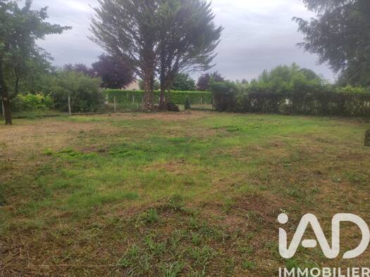 Terrain constructible à vendre 45 000 € 607 m² de terrain Vars 16330