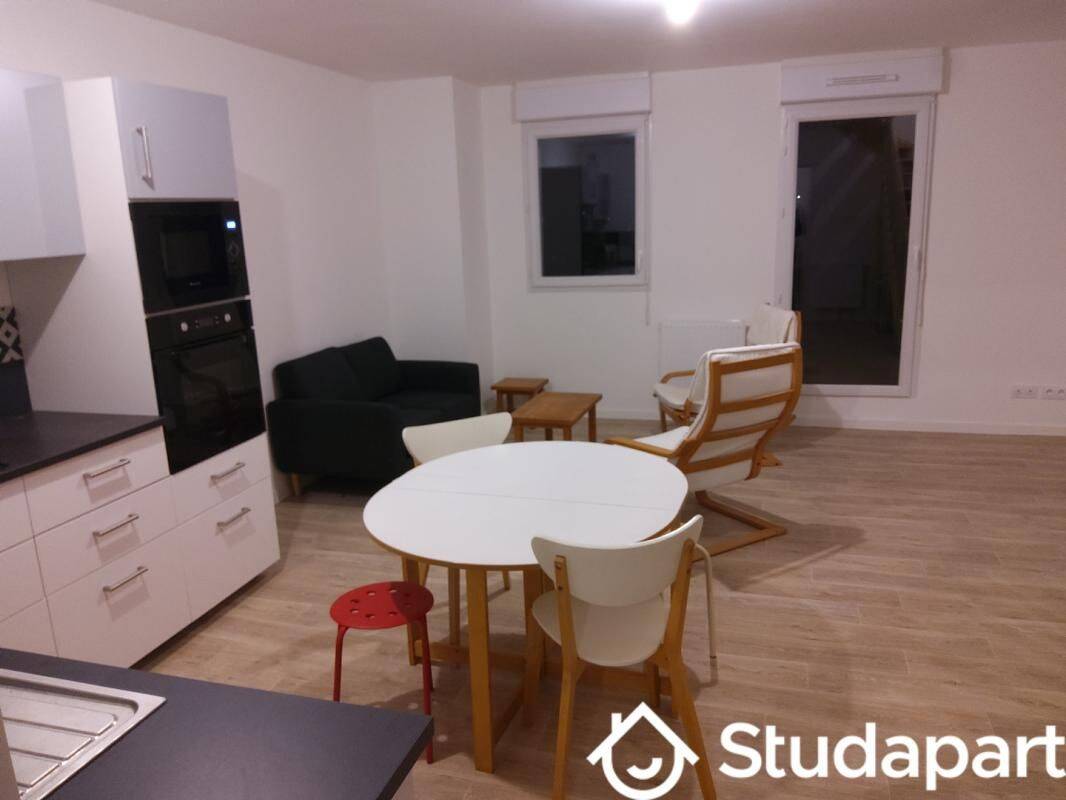 1 pièce 10 m² · à Nantes · 10 m² · 494 €/mois