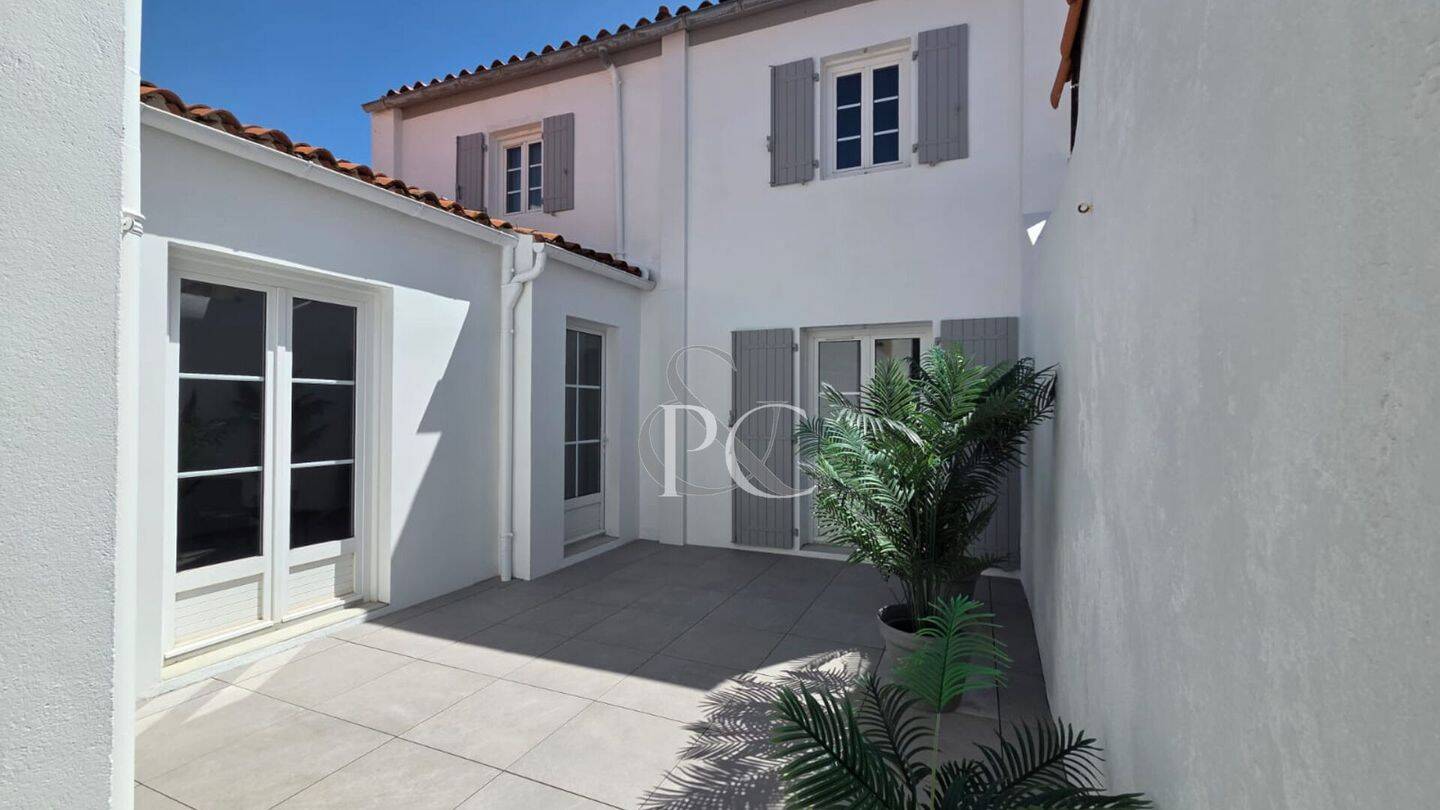 Maison 6 pièces 112 m² · à Les Sables-d'Olonne · 112 m² · 655 200 €