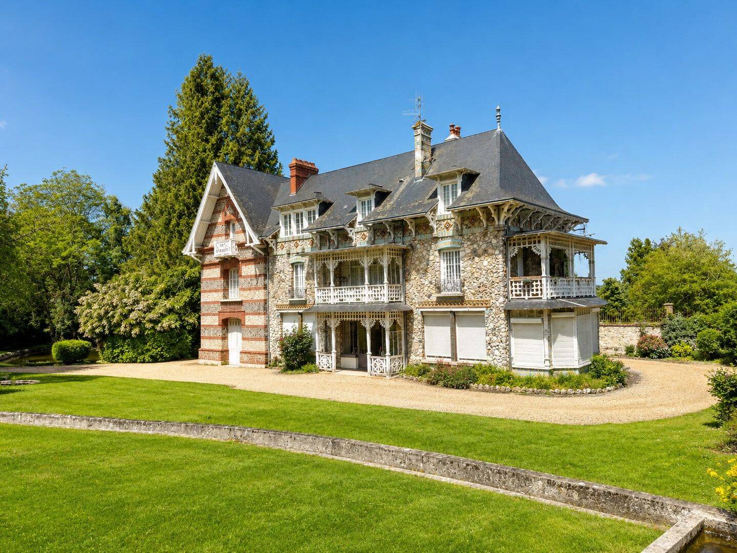 Appartement 4 pièces 109 m² · à Honfleur · 108,9 m² · 79 000 €