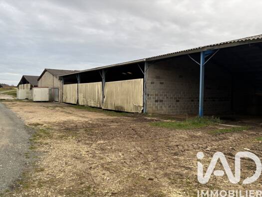 Terrain à vendre 192 000 € 193 741 m² de terrain La Tour-Blanche-Cercles 24320