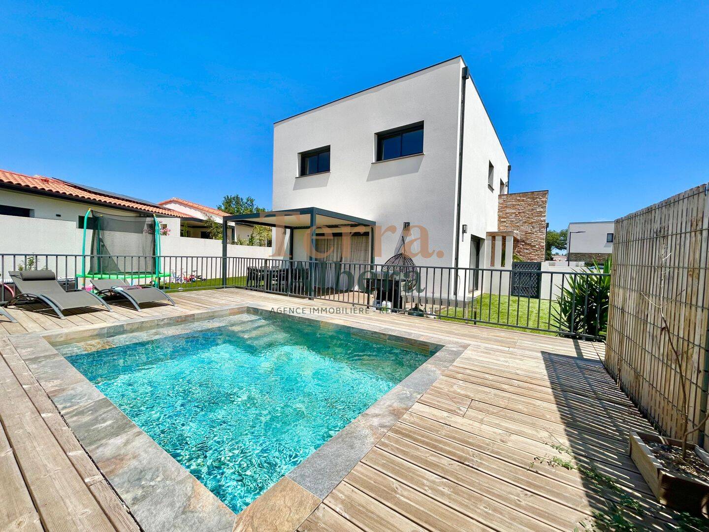 Maison 6 pièces 143 m² · à Pollestres · 143,3 m² · 447 000 €