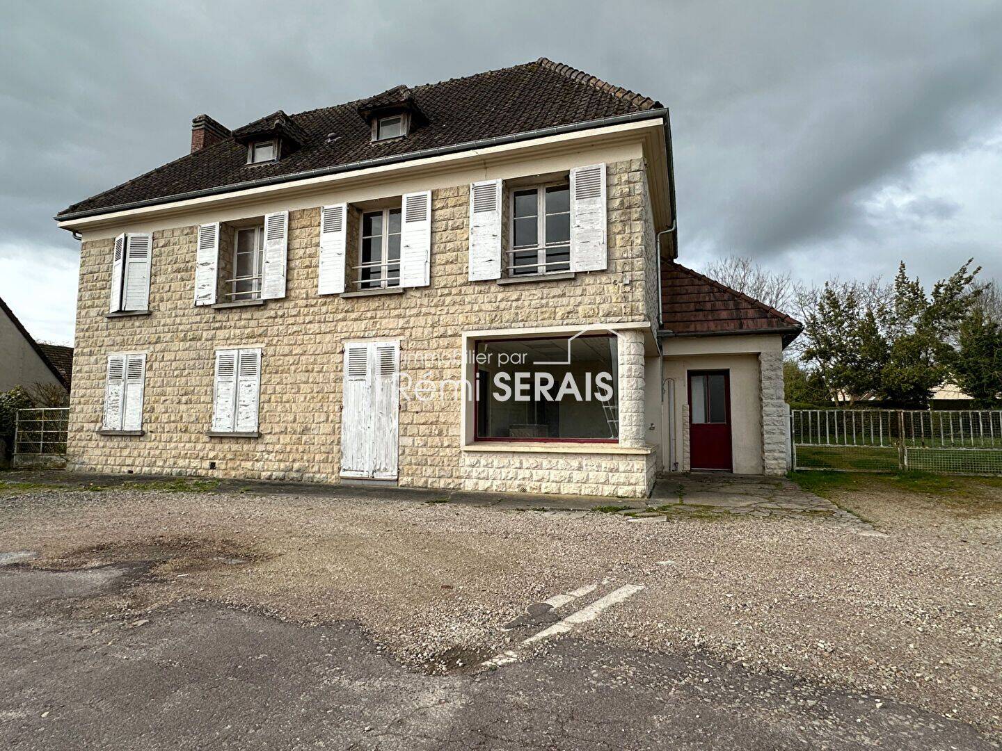 Maison 7 pièces 120 m² · à Potigny · 120 m² · 174 000 €