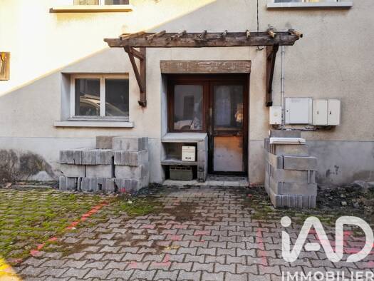 Appartement à vendre 66 000 € 2 pièces 1 chambre 68 m² RDC/1 Bourg d'Andrezieux Andrézieux-Bouthéon 42160