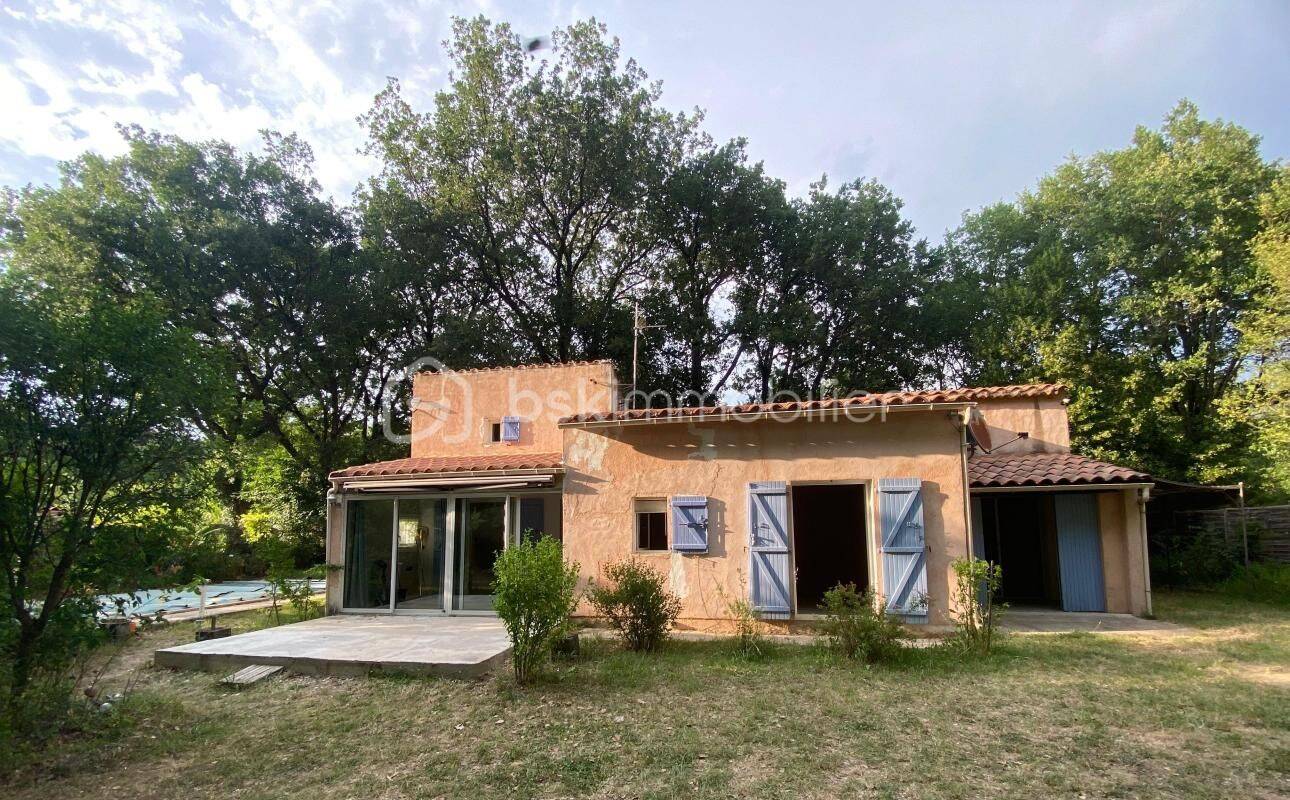 Maison 4 pièces 97 m² · à Saint-Martin-de-Castillon · 97 m² · 275 000 €