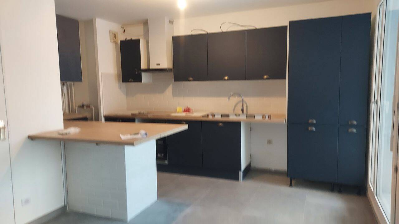 Appartement 2 pièces 54 m² · à Caluire-Et-Cuire · 54 m² · 900 €