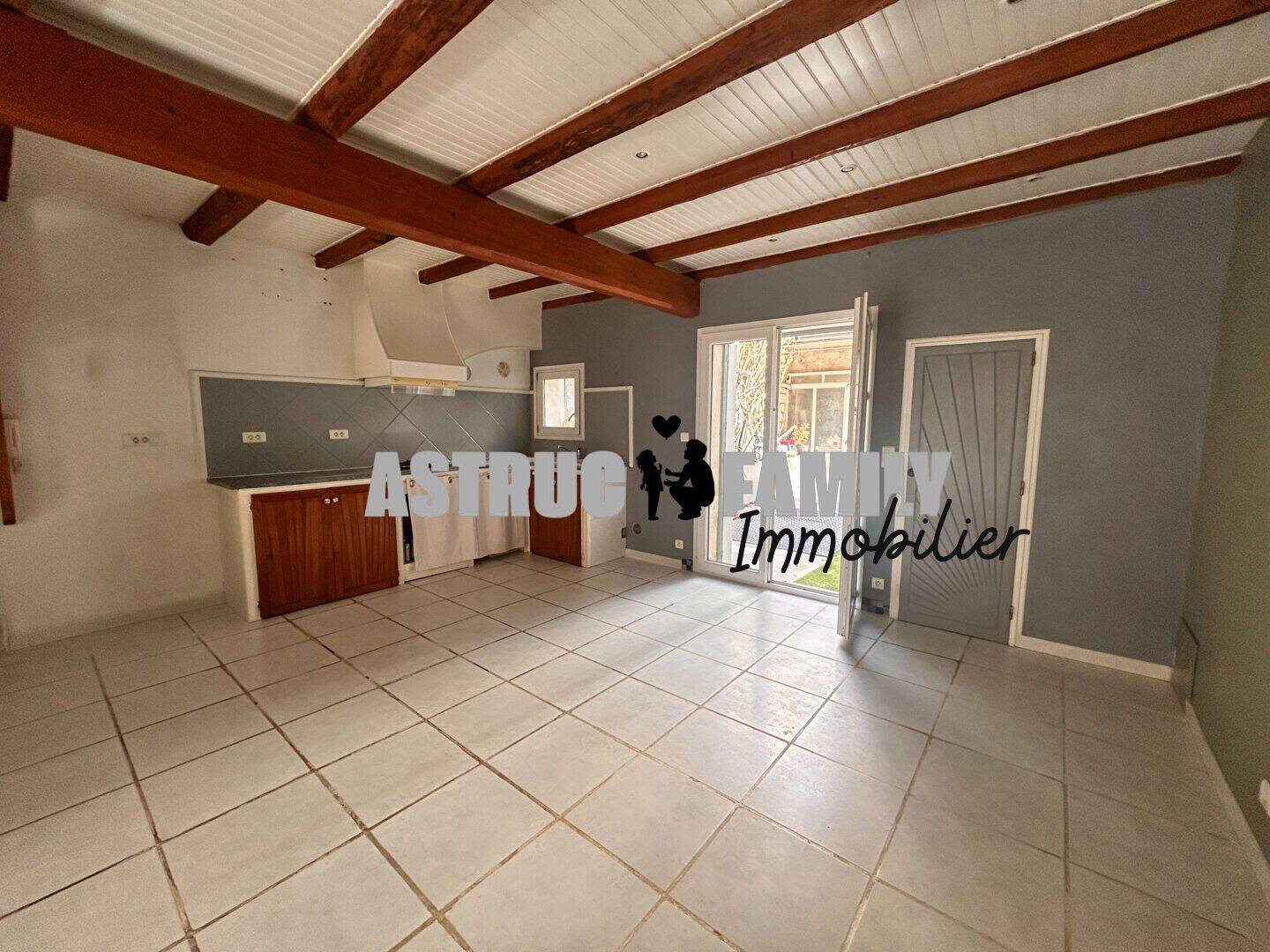 Maison 5 pièces 97 m² · à Aigues-Mortes · 97 m² · 299 000 €