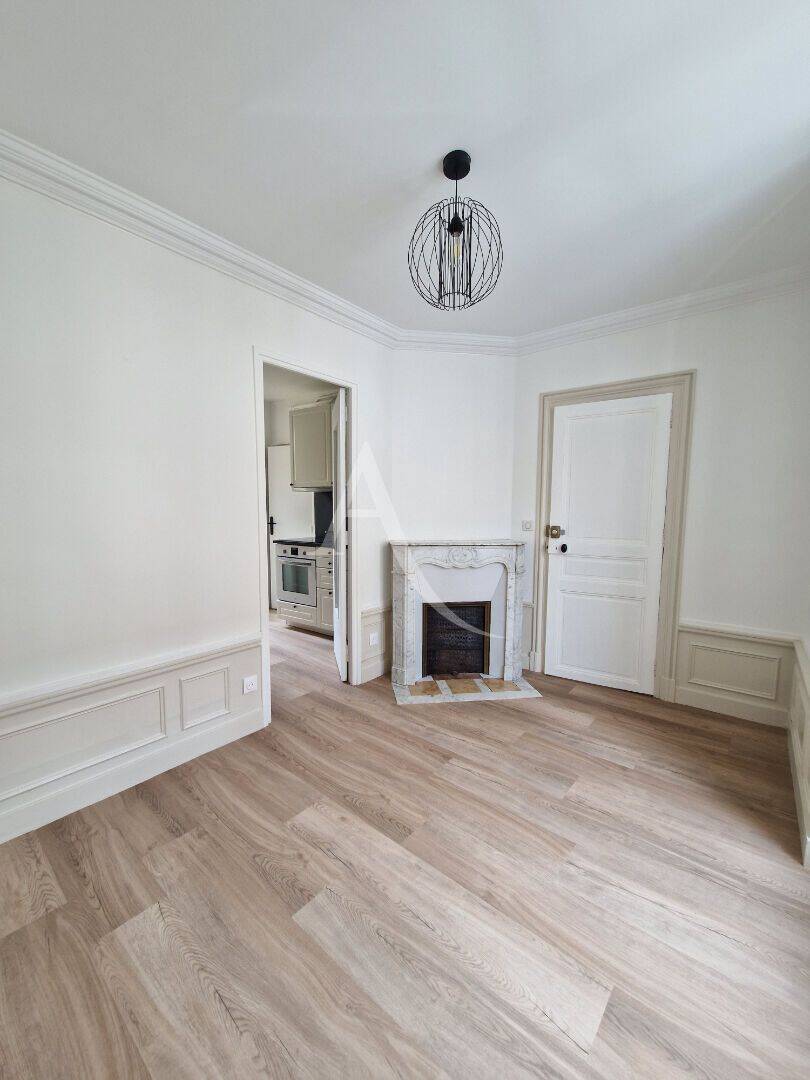Appartement 1 pièce 19 m² · à Dourdan · 18,9 m² · 480 €/mois