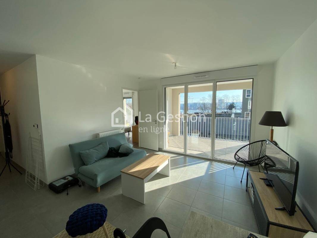 Appartement 2 pièces 43 m² · à Bordeaux · 43 m² · 815 €/mois