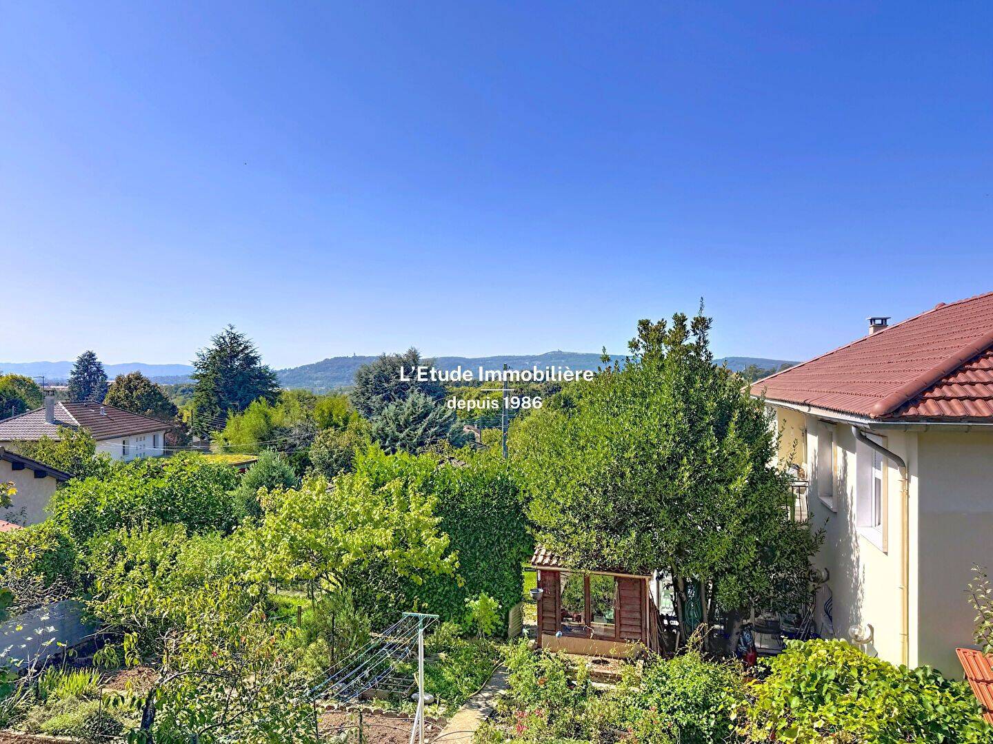 Maison 5 pièces 140 m² · à Caluire-Et-Cuire · 140 m² · 396 000 €