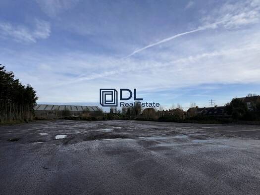 Propriété commerciale à vendre 3 150 000 € 15 000 m² de terrain Centre Ville Wambrechies 59118