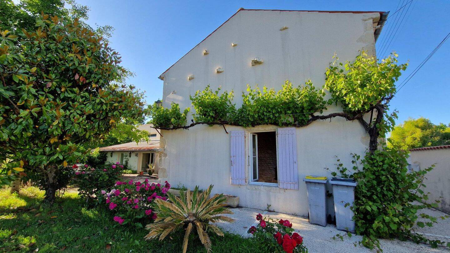 Maison 6 pièces 164 m² · à Aigrefeuille-d'Aunis · 164 m² · 480 000 €