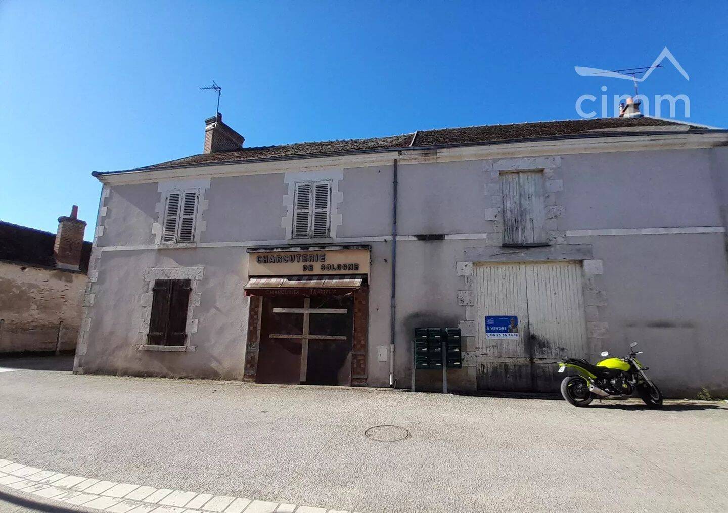 Maison 4 pièces 97 m² · à Montlivault · 97 m² · 145 000 €