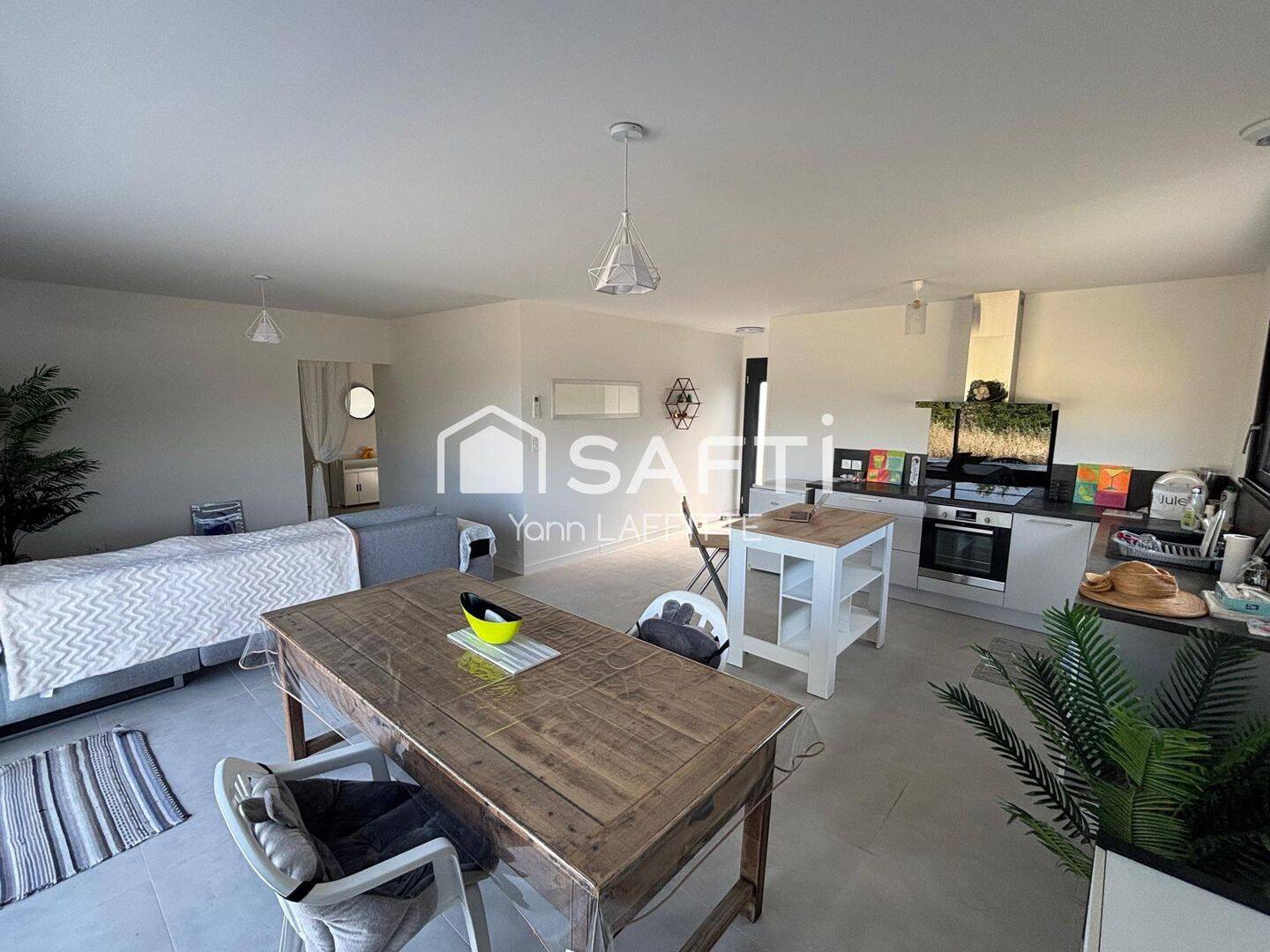 Maison 4 pièces 90 m² · à Virac · 90 m² · 225 000 €