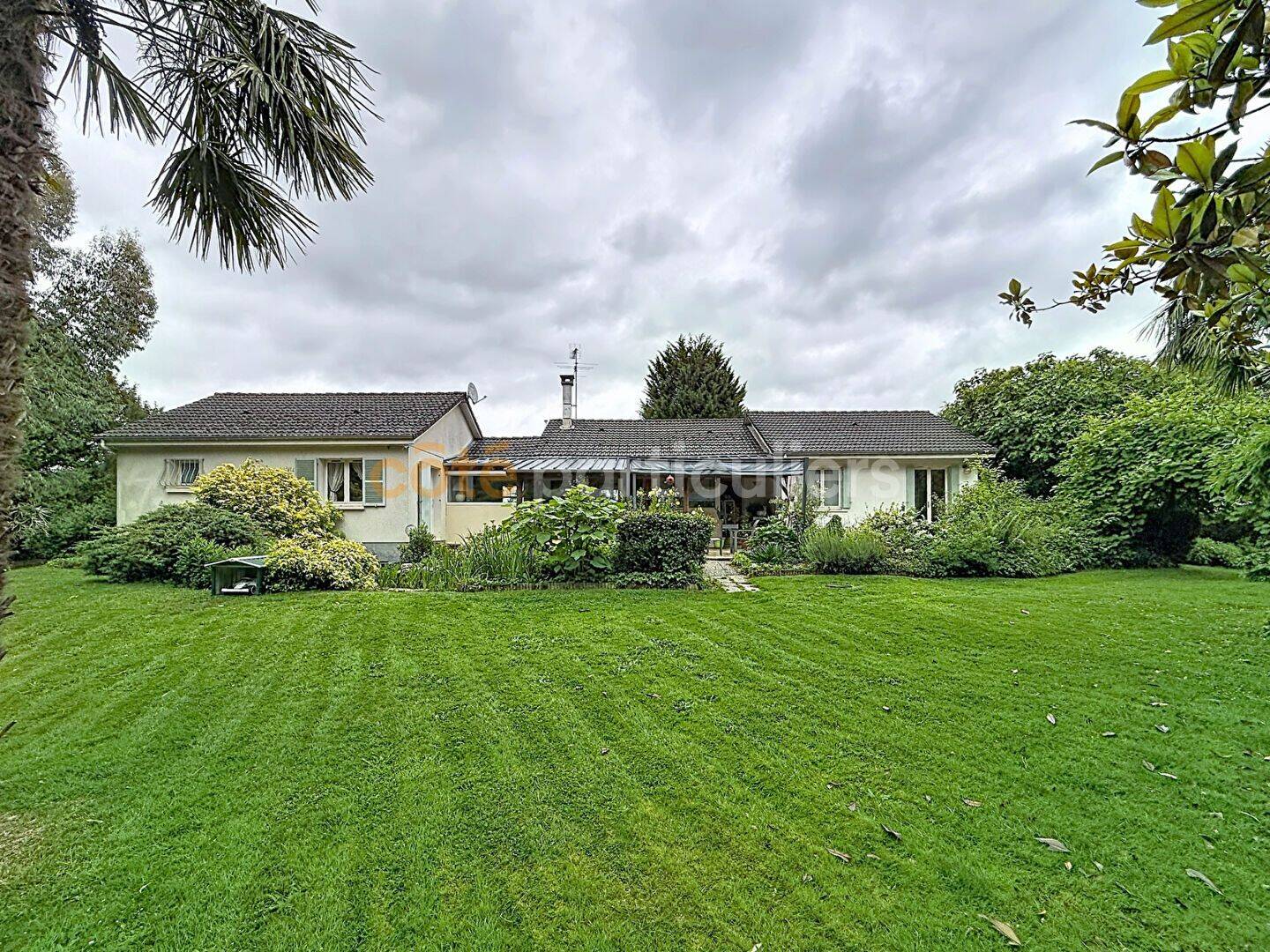 Maison 6 pièces 153 m² · à Thénouville · 153 m² · 241 000 €