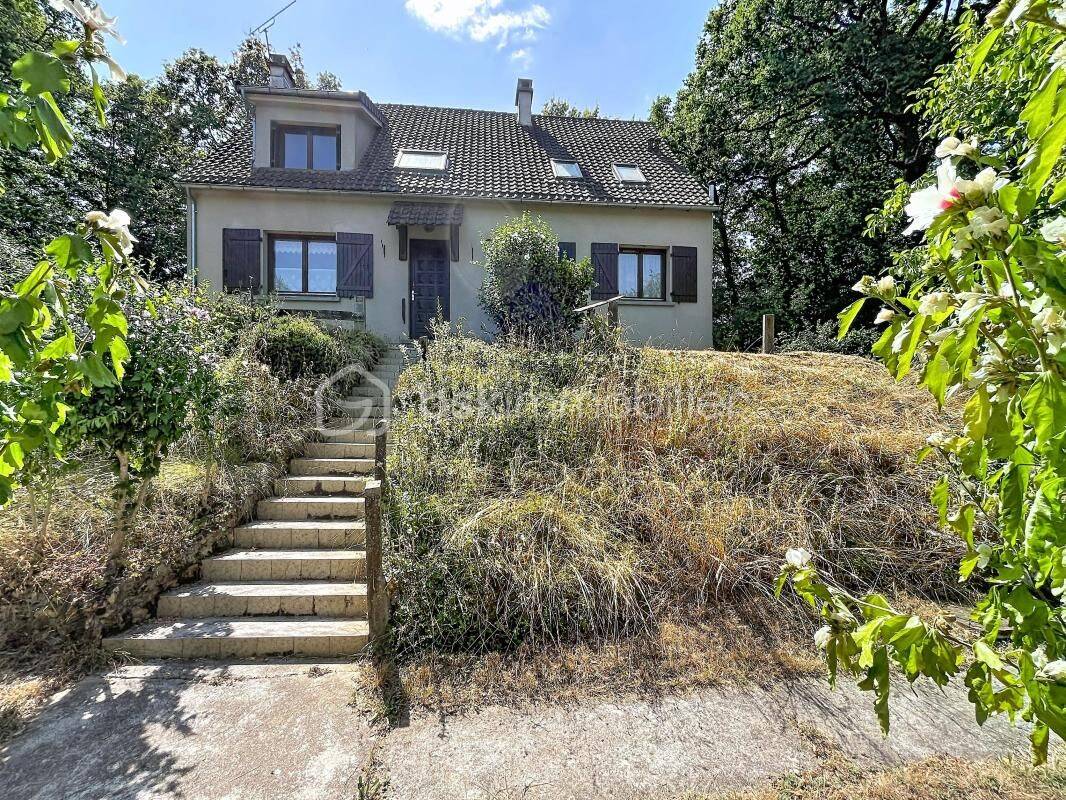 Maison 5 pièces 127 m² · à Saint-Hilaire-les-Andrésis · 127 m² · 158 000 €