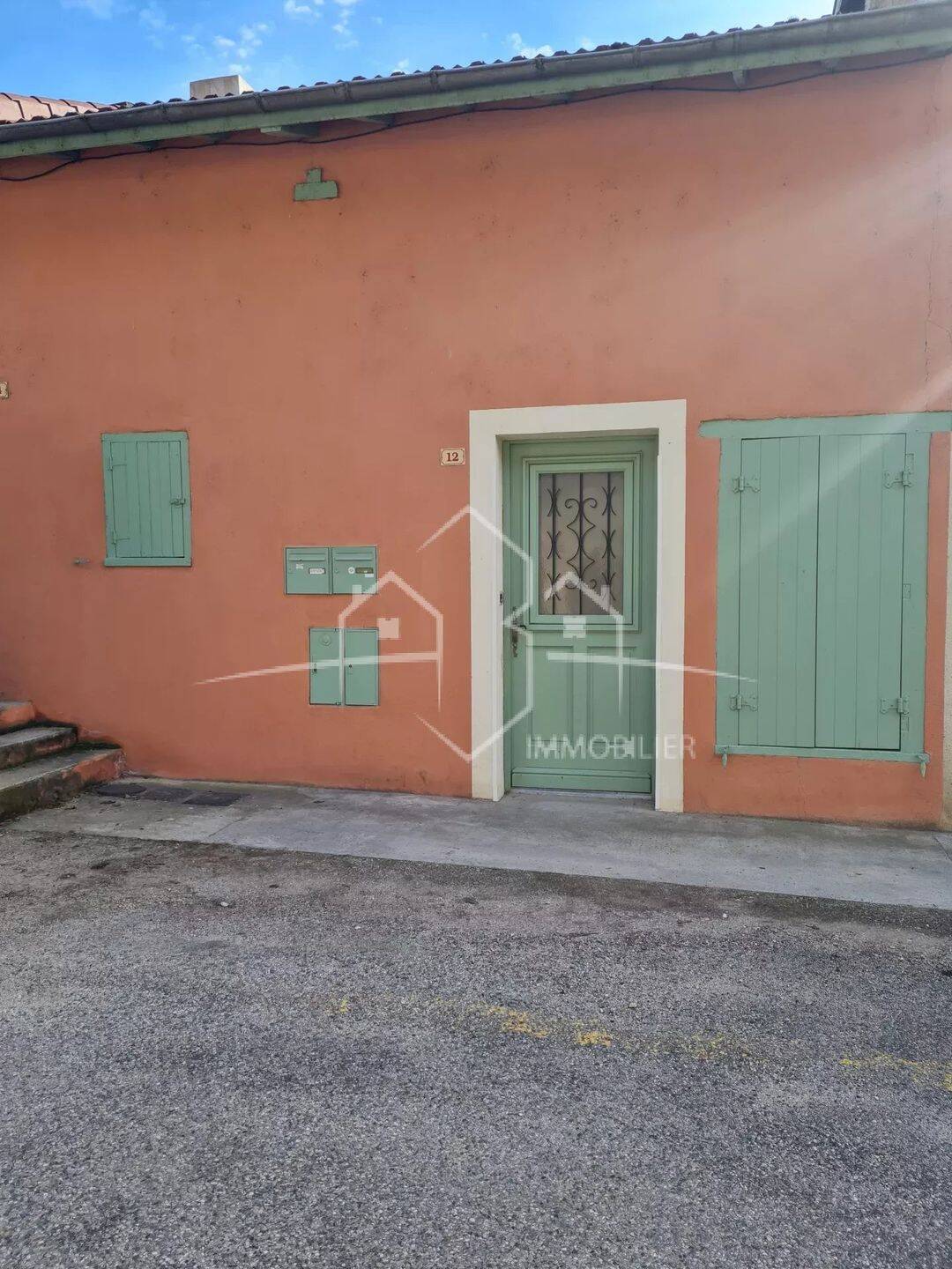 Appartement 3 pièces 77 m² · à Hauterives · 77 m² · 590 €