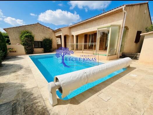 Maison de plain-pied à vendre 540 000 € 4 pièces 3 chambres 103 m² 450 m² de terrain La Londe-les-Maures 83250