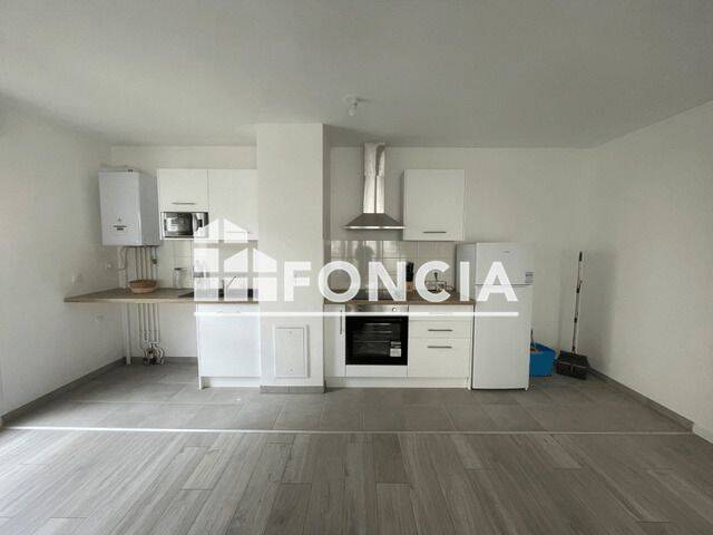 Appartement 3 pièces 64 m² · à Chartres · 63,9 m² · 880 €