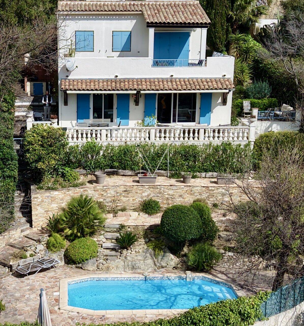 Maison 6 pièces 126 m² · à Le Plan-de-la-Tour · 126 m² · 699 000 €