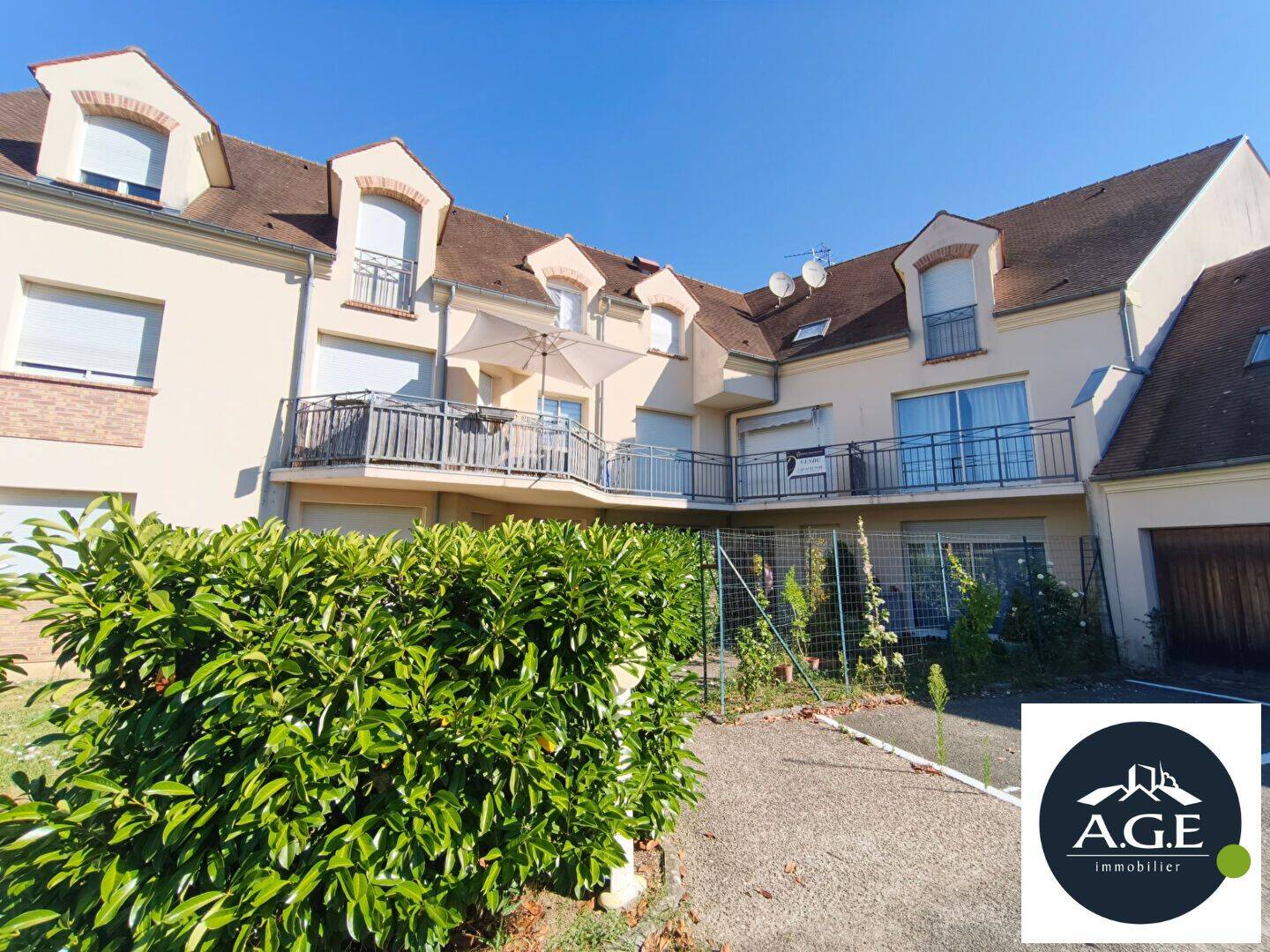 Appartement 1 pièce 28 m² · à Épernon · 28 m² · 523 €