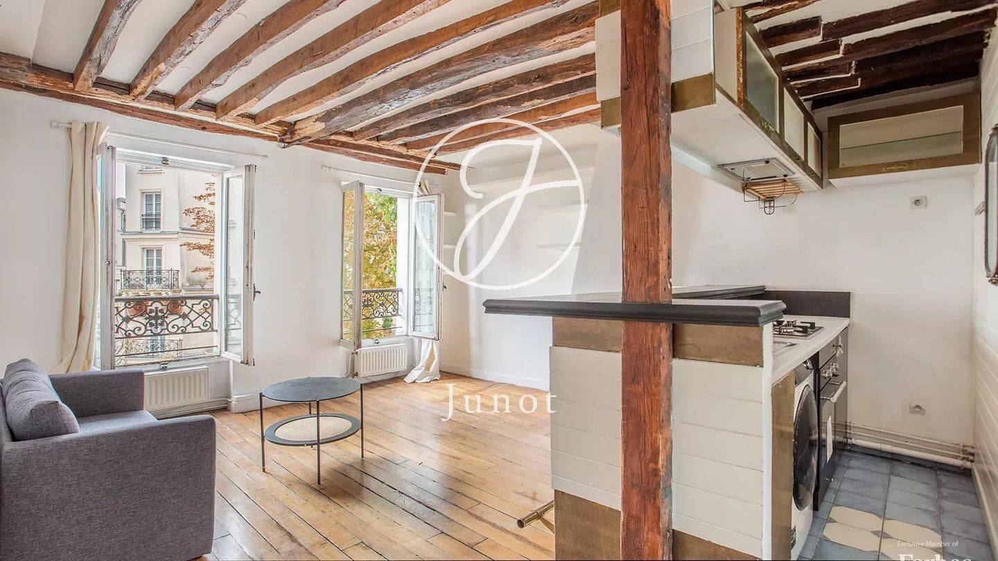 Appartement 2 pièces 34 m² · à Paris 18ème Arrondissement · 33,6 m² · 1 500 €