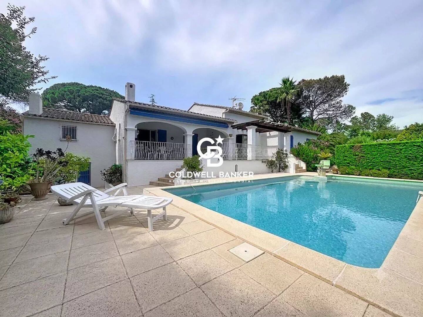Maison 4 pièces 142 m² · à Saint-Raphaël · 142 m² · 988 000 €