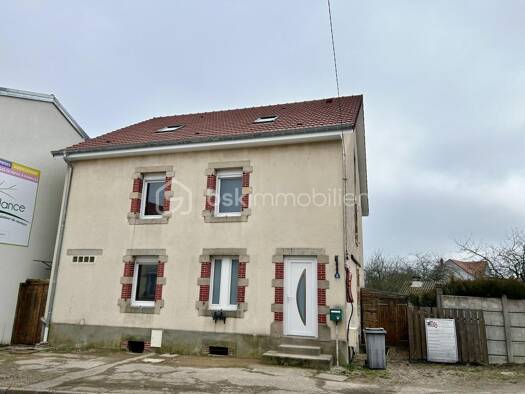 Maison à vendre 102 000 € 4 pièces 3 chambres 200 m² 344 m² de terrain Nomexy 88440