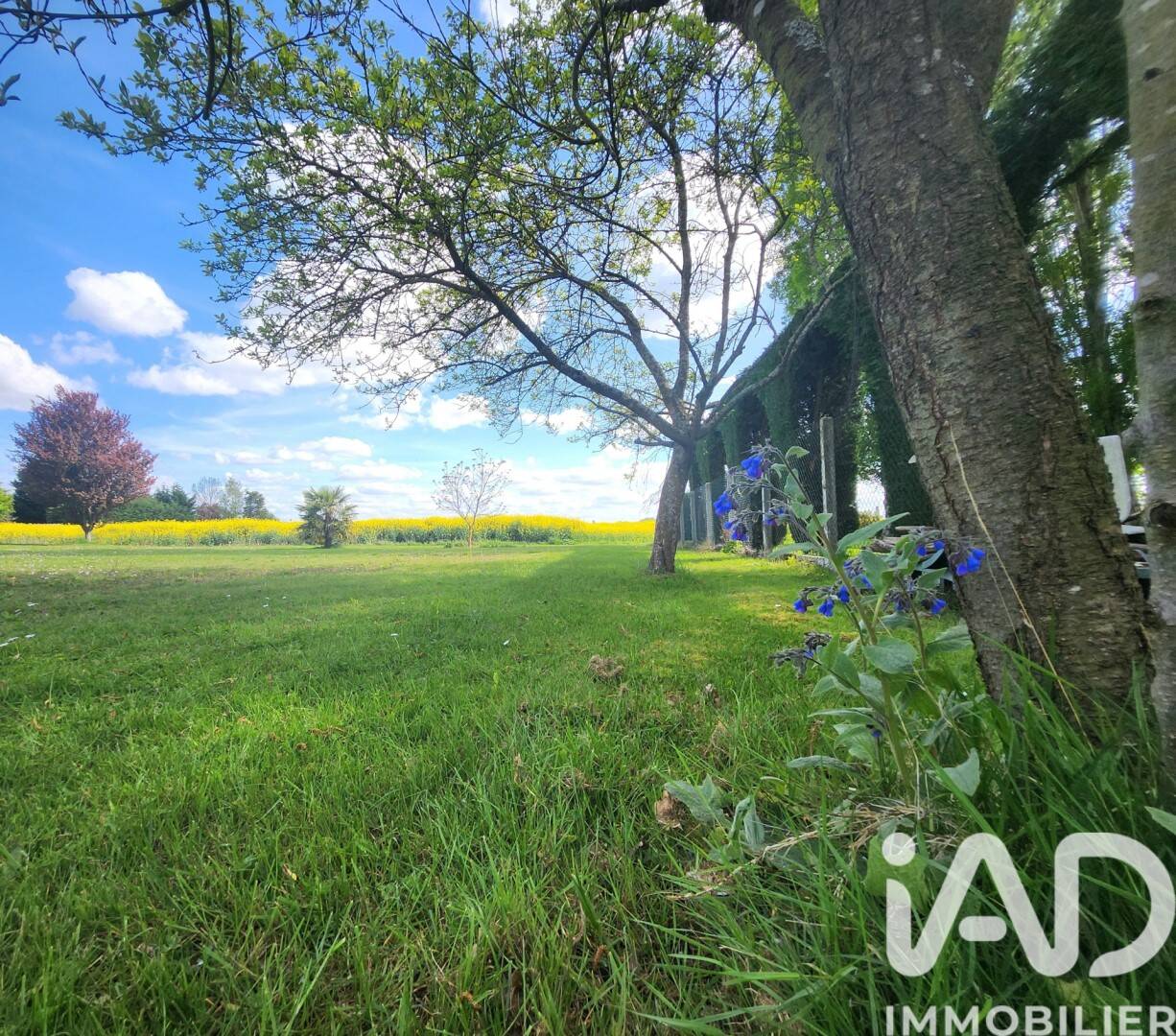 Terrain de 554 m² à Saint-Maurice-Montcouronne - photo 2