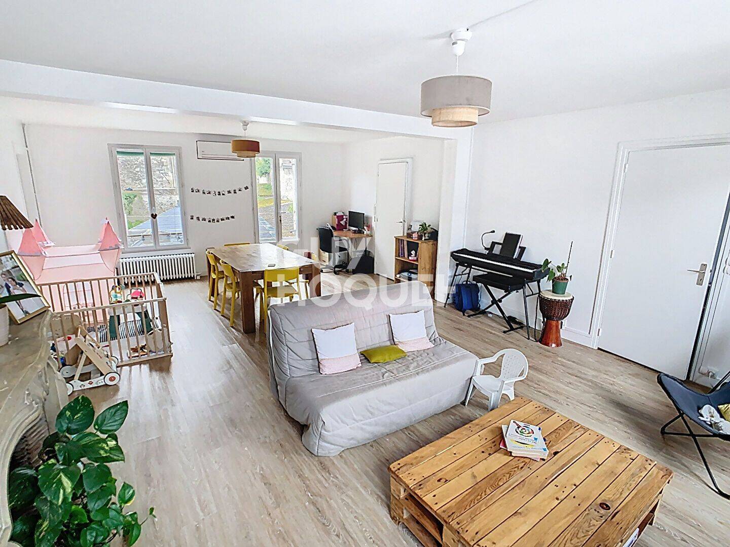 Appartement 4 pièces 126 m² · à Crépy-en-Valois · 126,1 m² · 1 055 €/mois