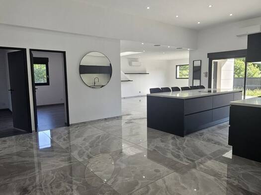 Maison de plain-pied à vendre 380 000 € 4 pièces 3 chambres 147 m² 561 m² de terrain Vendin-lès-Béthune 62232