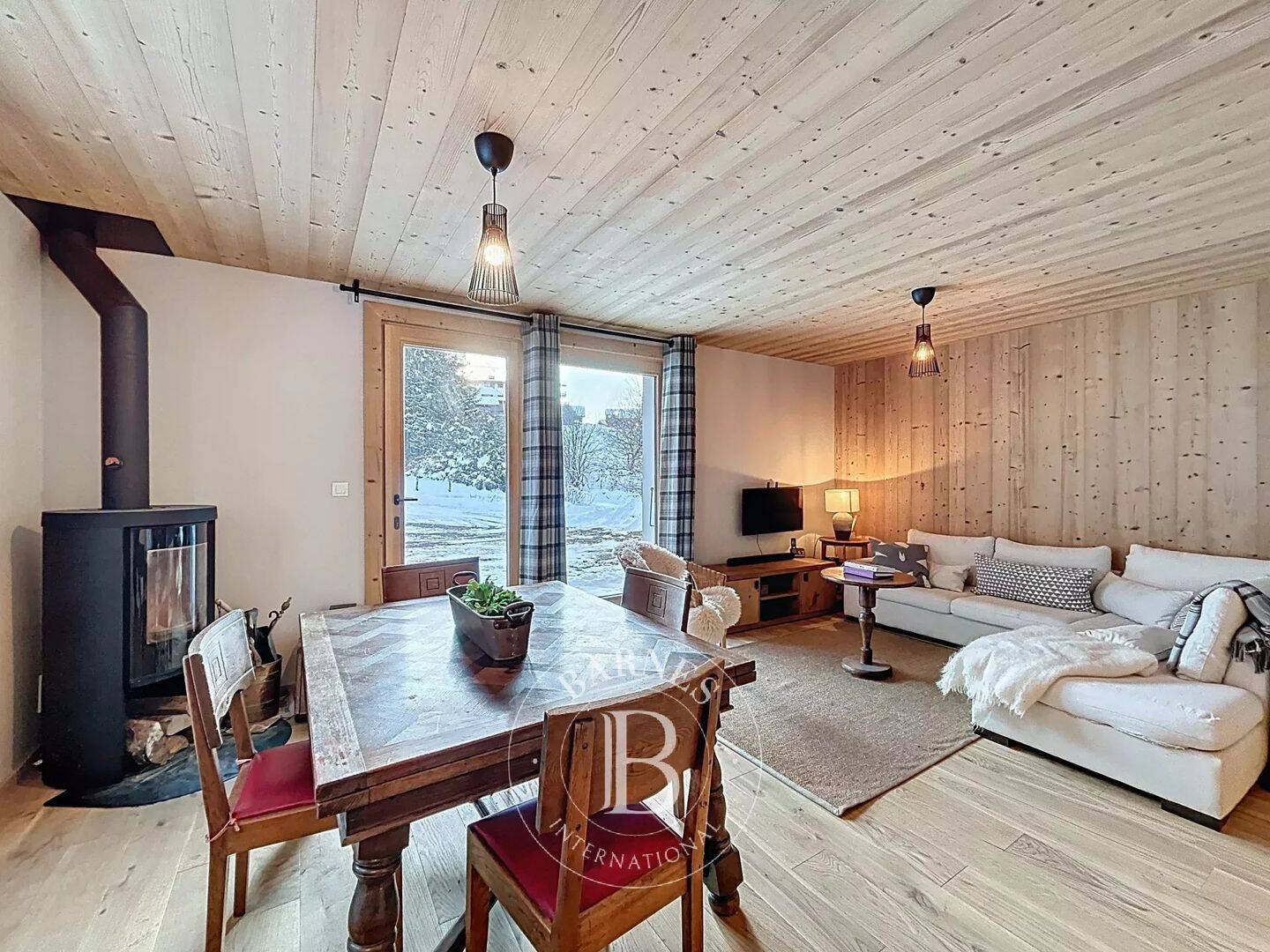 Appartement 4 pièces 92 m² · à Les Gets · 91,7 m² · 725 000 €