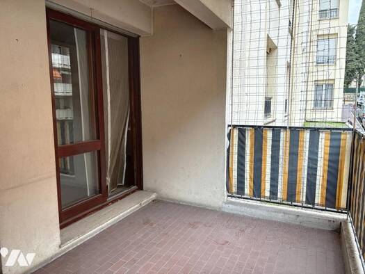 Appartement à vendre 262 800 € 3 pièces 2 chambres 69,4 m² Étage 1/8 Cannes 06400