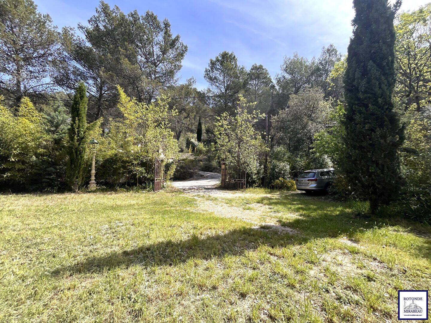 Maison 5 pièces 124 m² · à Rognes · 124 m² · 588 000 €