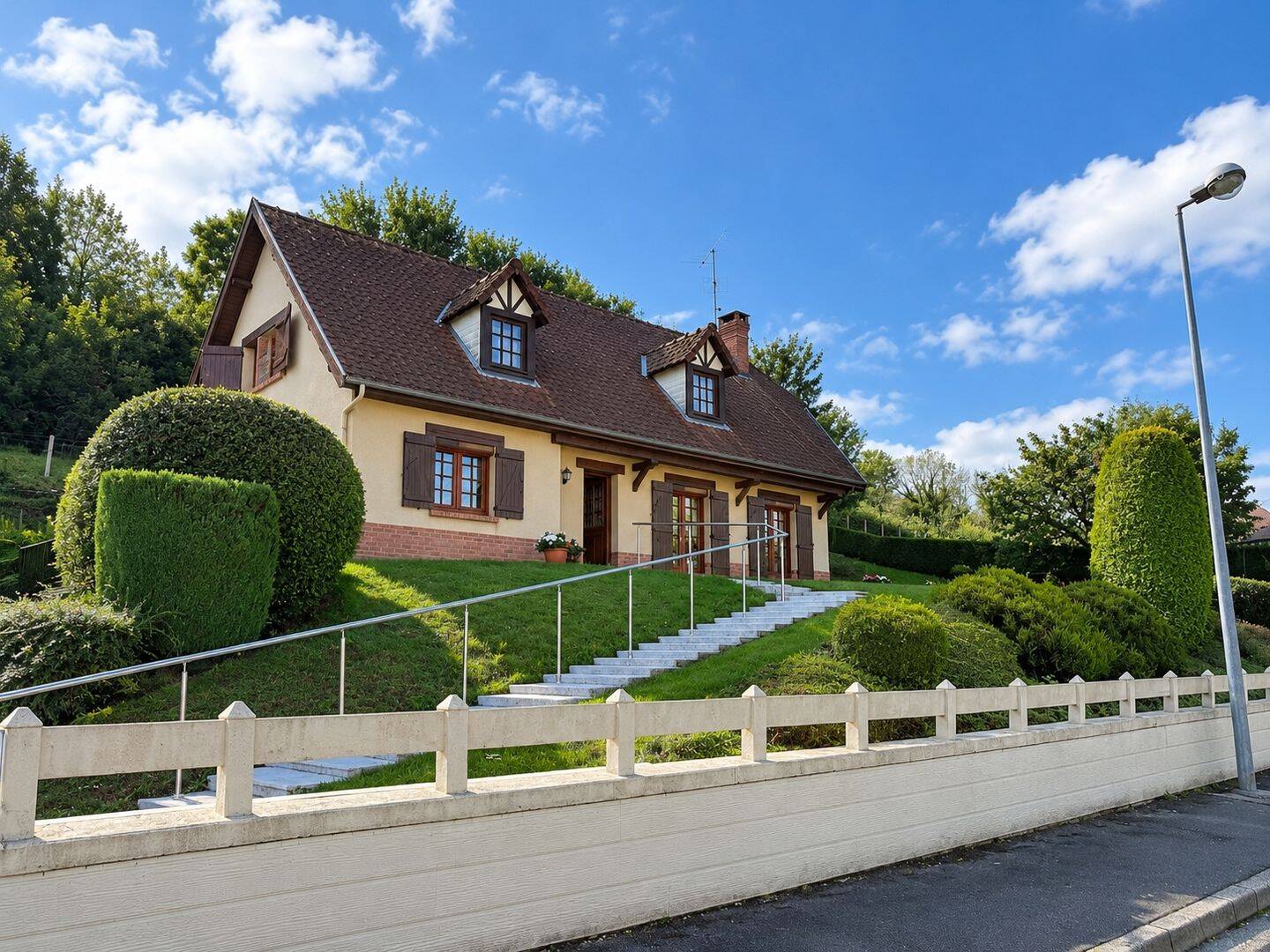 Maison 7 pièces 144 m² · à Incheville · 144 m² · 360 000 €
