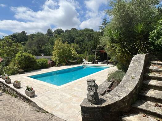 Villa à vendre 799 000 € 4 pièces 3 chambres 139 m² 3 062 m² de terrain Vence 06140