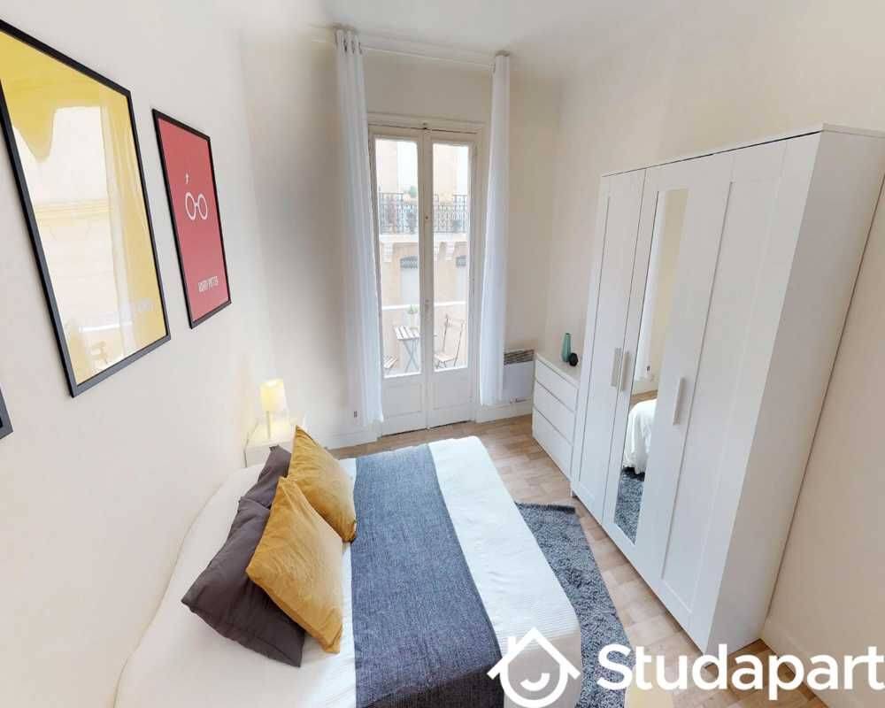 1 pièce 13 m² · à Toulouse · 13 m² · 605 €