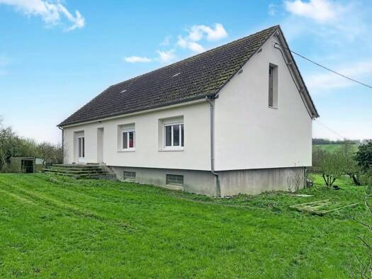 Maison à vendre 130 000 € 4 pièces 3 chambres 106 m² 5 787 m² de terrain Valençay 36600