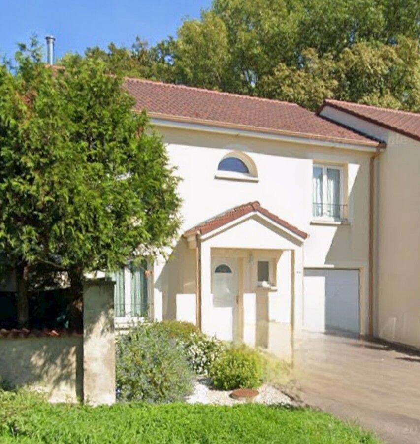 Maison 5 pièces 119 m² · à Rodemack · 119,4 m² · 1 540 €/mois