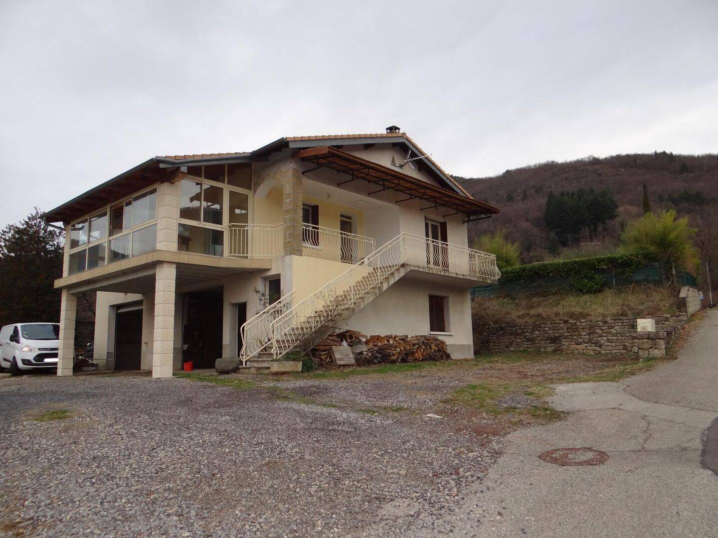 Maison 4 pièces 97 m² · à Thueyts · 97 m² · 870 €/mois