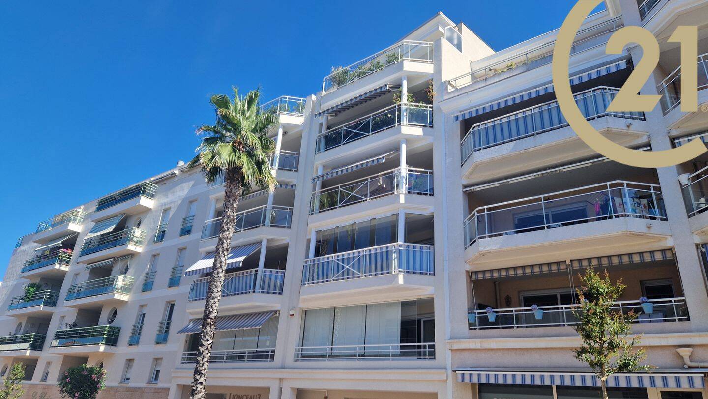 Appartement 3 pièces 78 m² · à Saint-Raphaël · 77,6 m² · 421 000 €