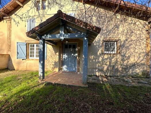 Maison à vendre 340 000 € 5 pièces 4 chambres 240 m² 2 016 m² de terrain Nogaro 32110