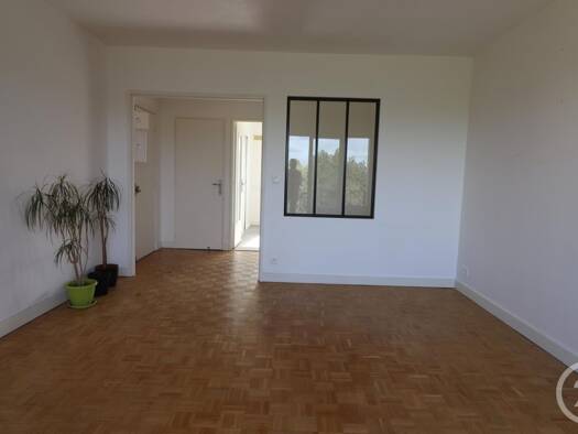 Appartement à louer 1 120 € 3 pièces 2 chambres 63,5 m² 4ème étage Domont 95330