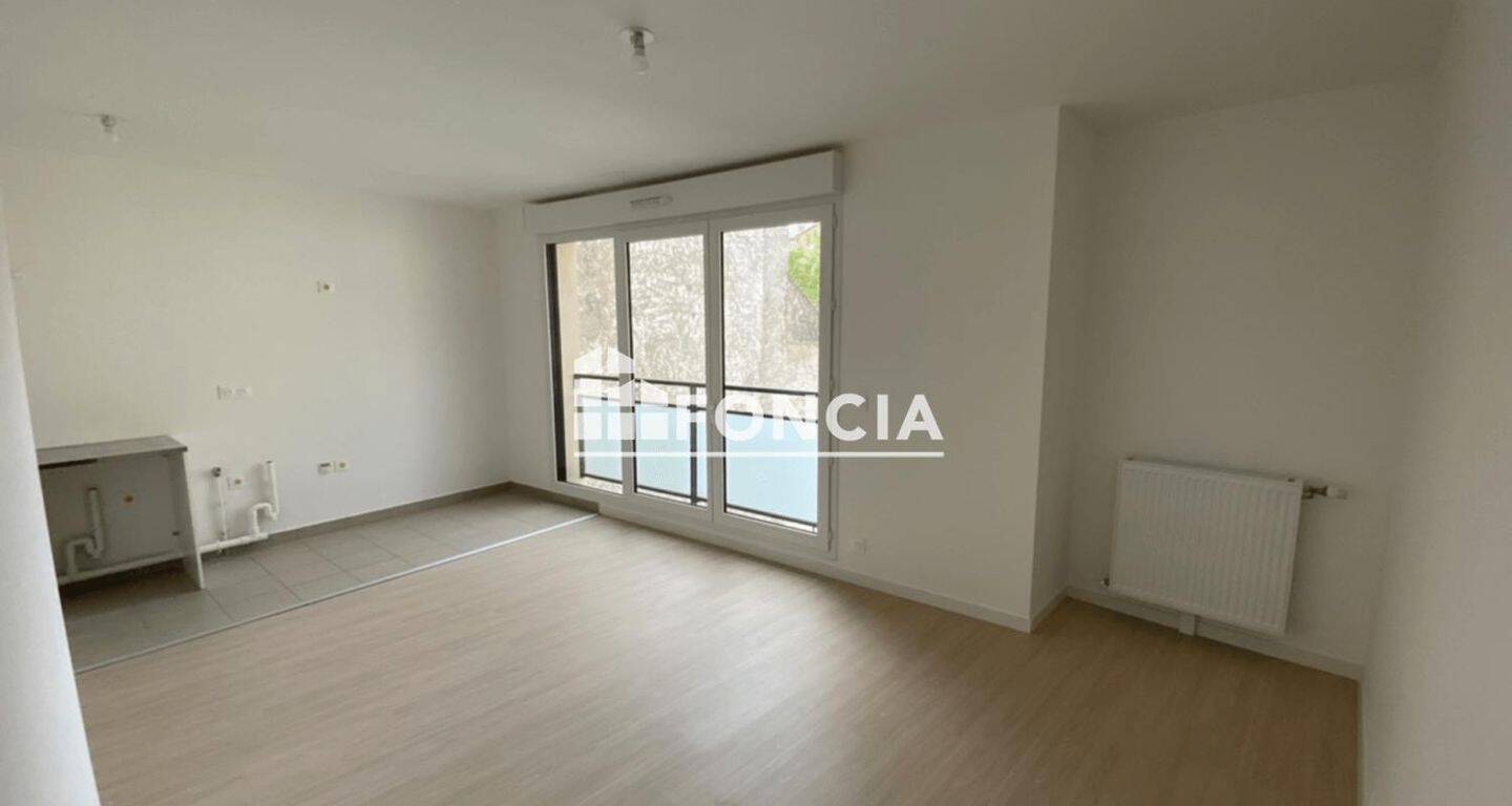 Appartement 3 pièces 57 m² · à Étampes · 57,1 m² · 850 €