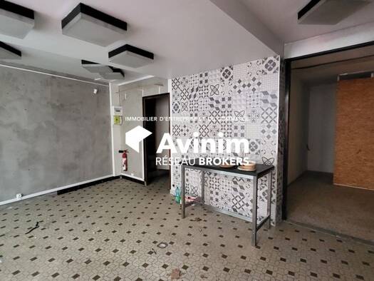 Local commercial à louer 430 € 47 m² de surface de vente Bléville Le Havre 76600